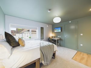 Photo 3- click for photo gallery